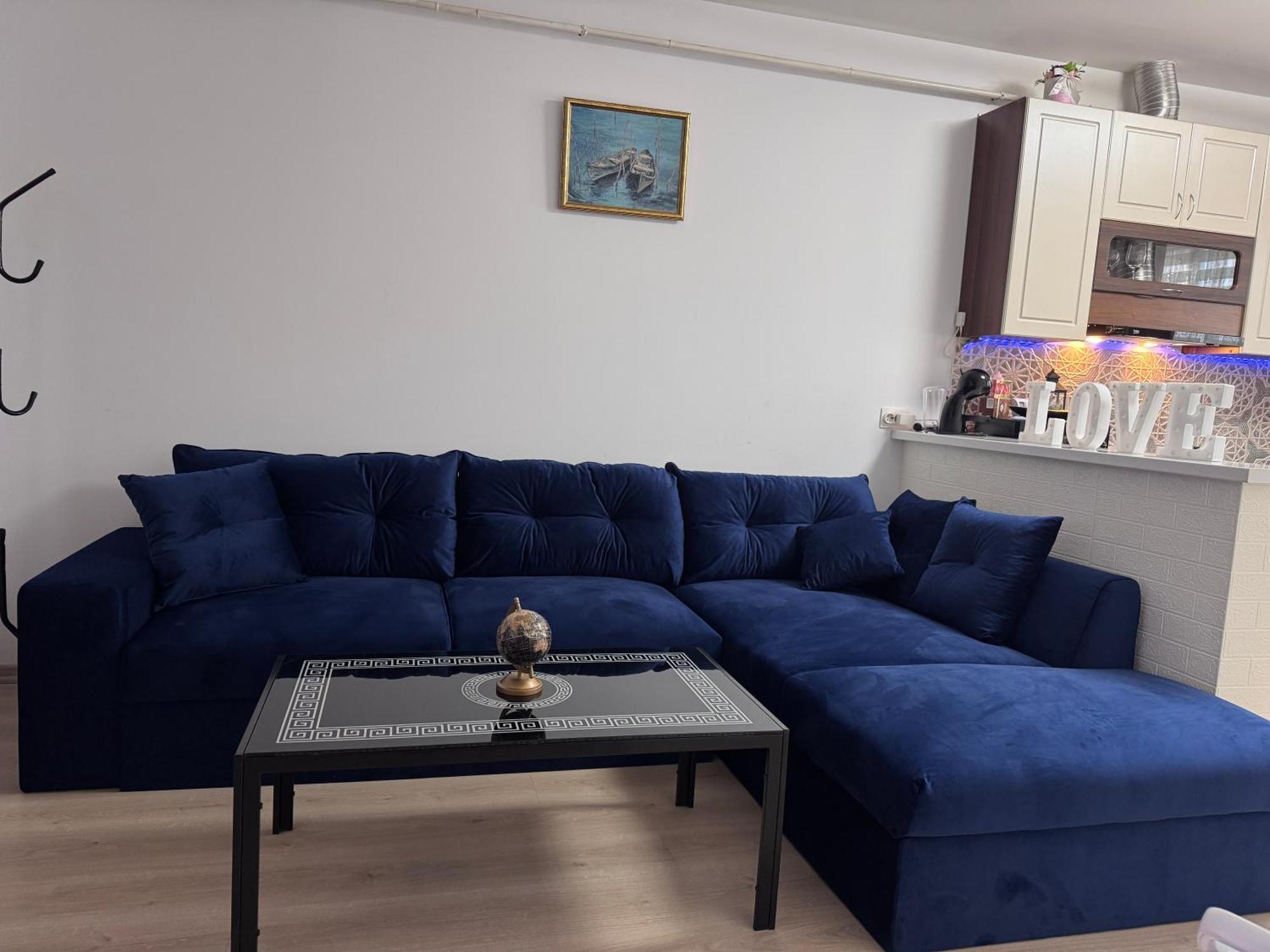 Ella * Tulcea